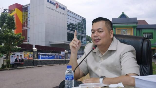 Ketua DPRD Kota Jambi Kemas Faried Alfarelly mendorong kejelasan aset Bank 9 Kota Jambi yang terbengkalai dan dirampok